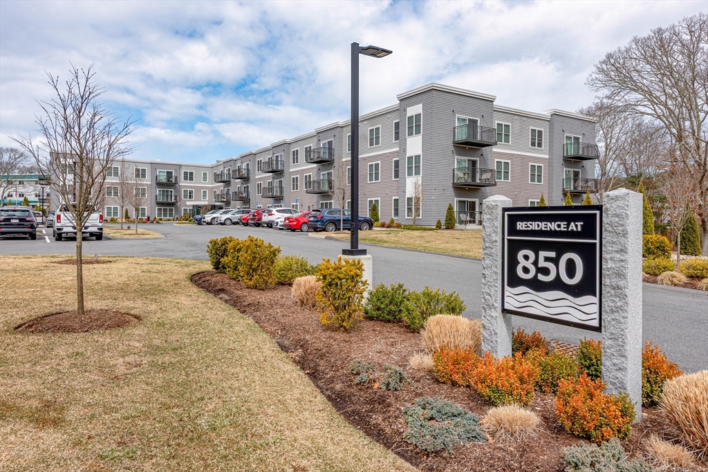 850 Falmouth Rd