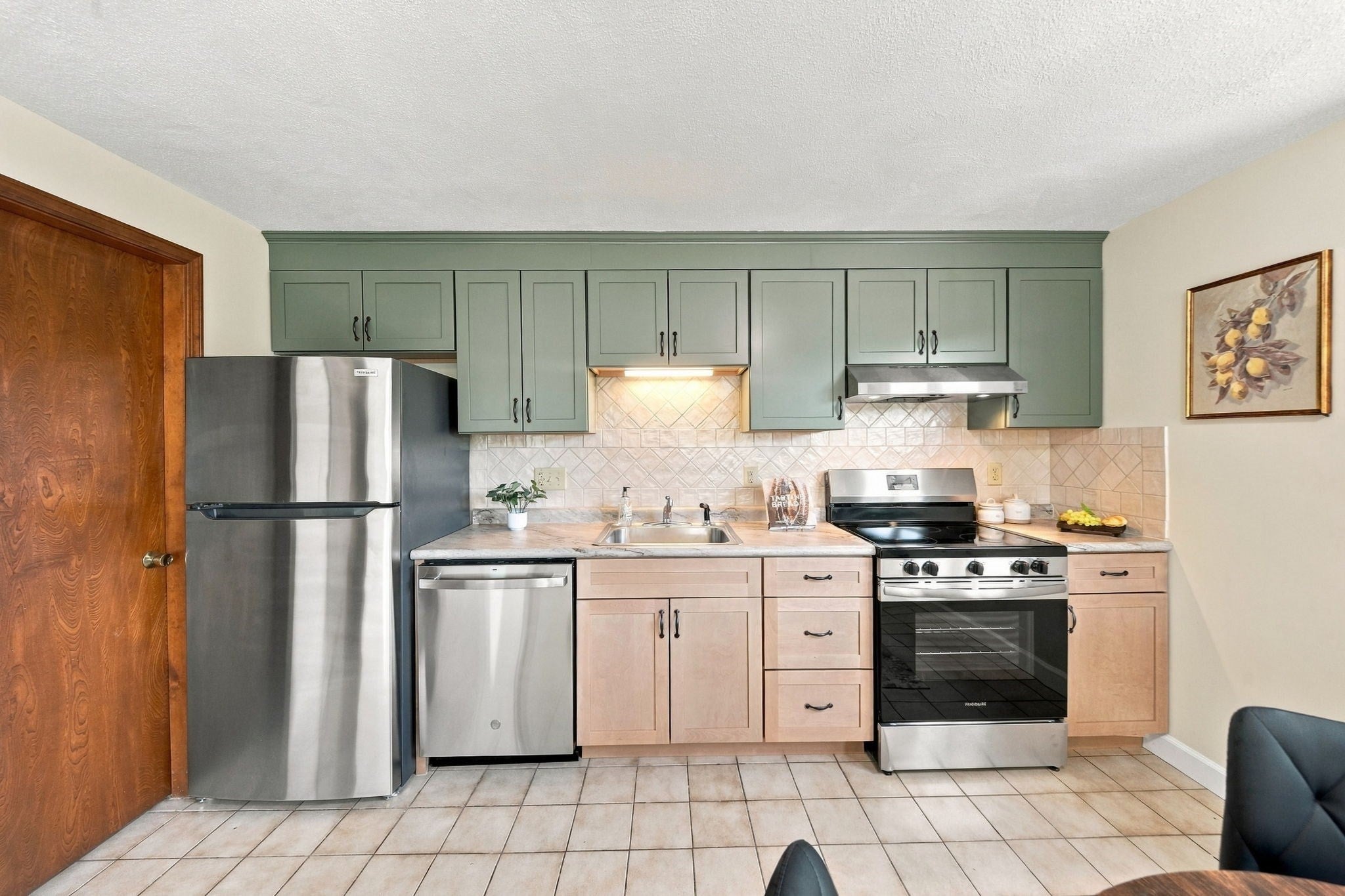 39 Mountain St #39, Woburn, MA Photo #13