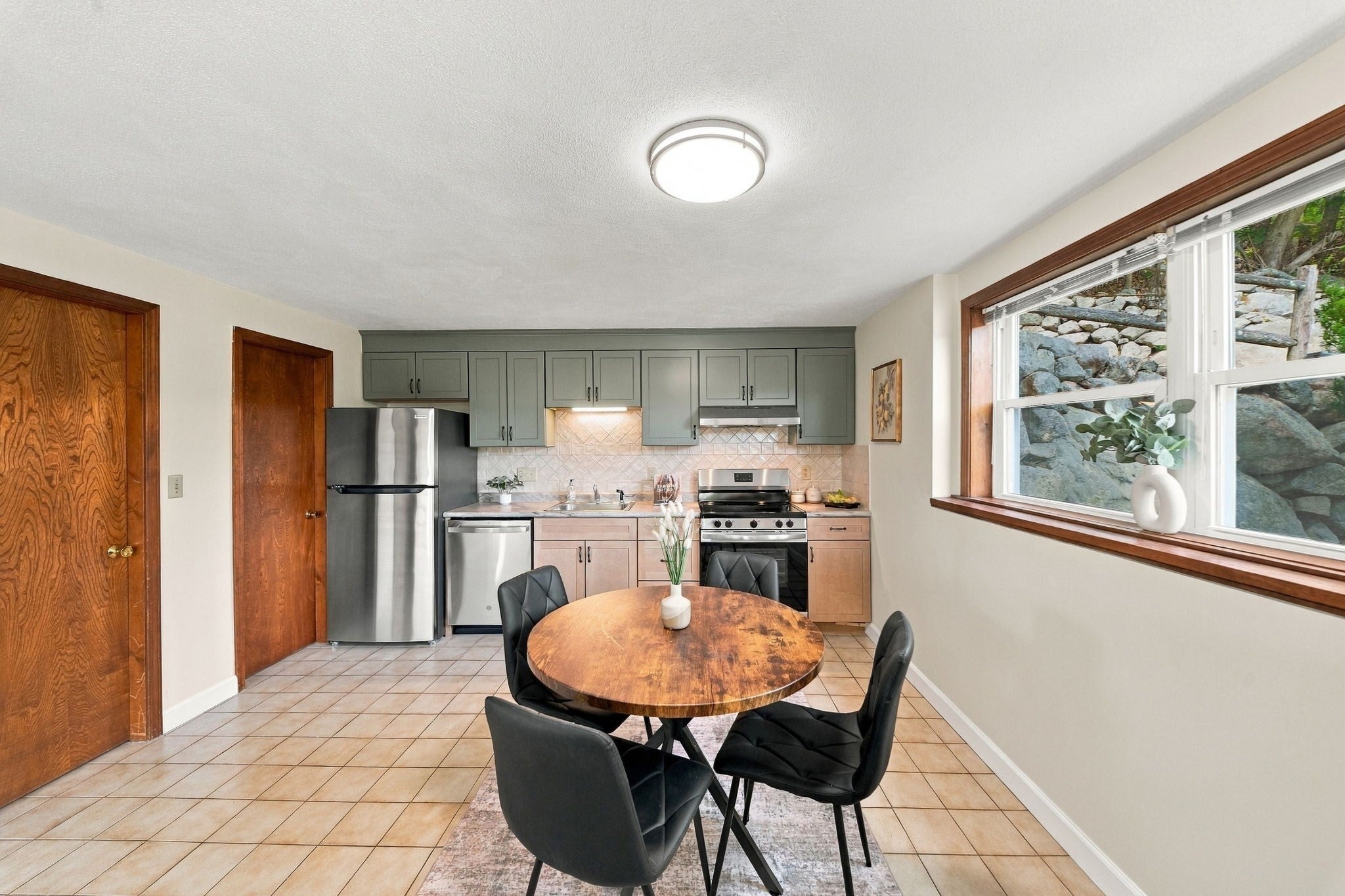 39 Mountain St #39, Woburn, MA Photo #10