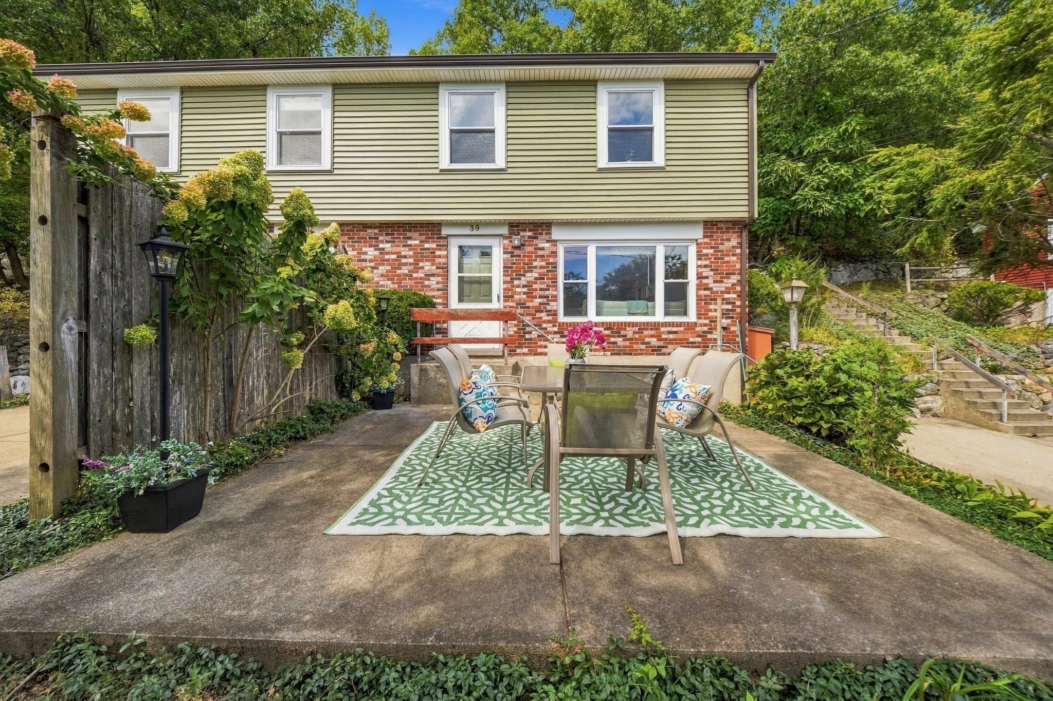 39 Mountain St #39, Woburn, MA Photo #32