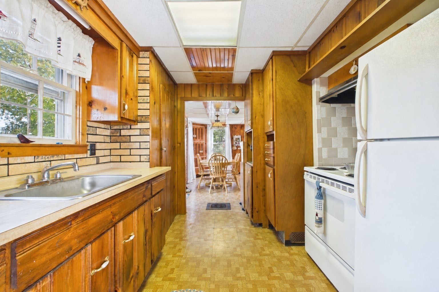 6 Myrtle St, Wareham, MA Photo #16