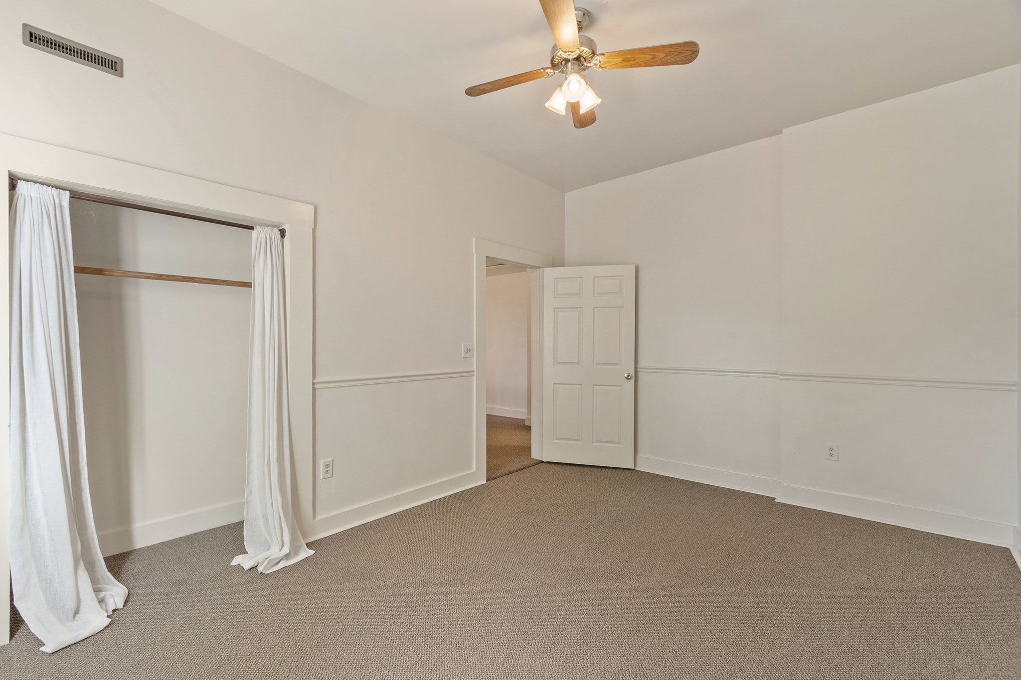 104 Tenth St #1R, Lowell, MA, 104 Tenth St #1R, Lowell, MA Photo #11