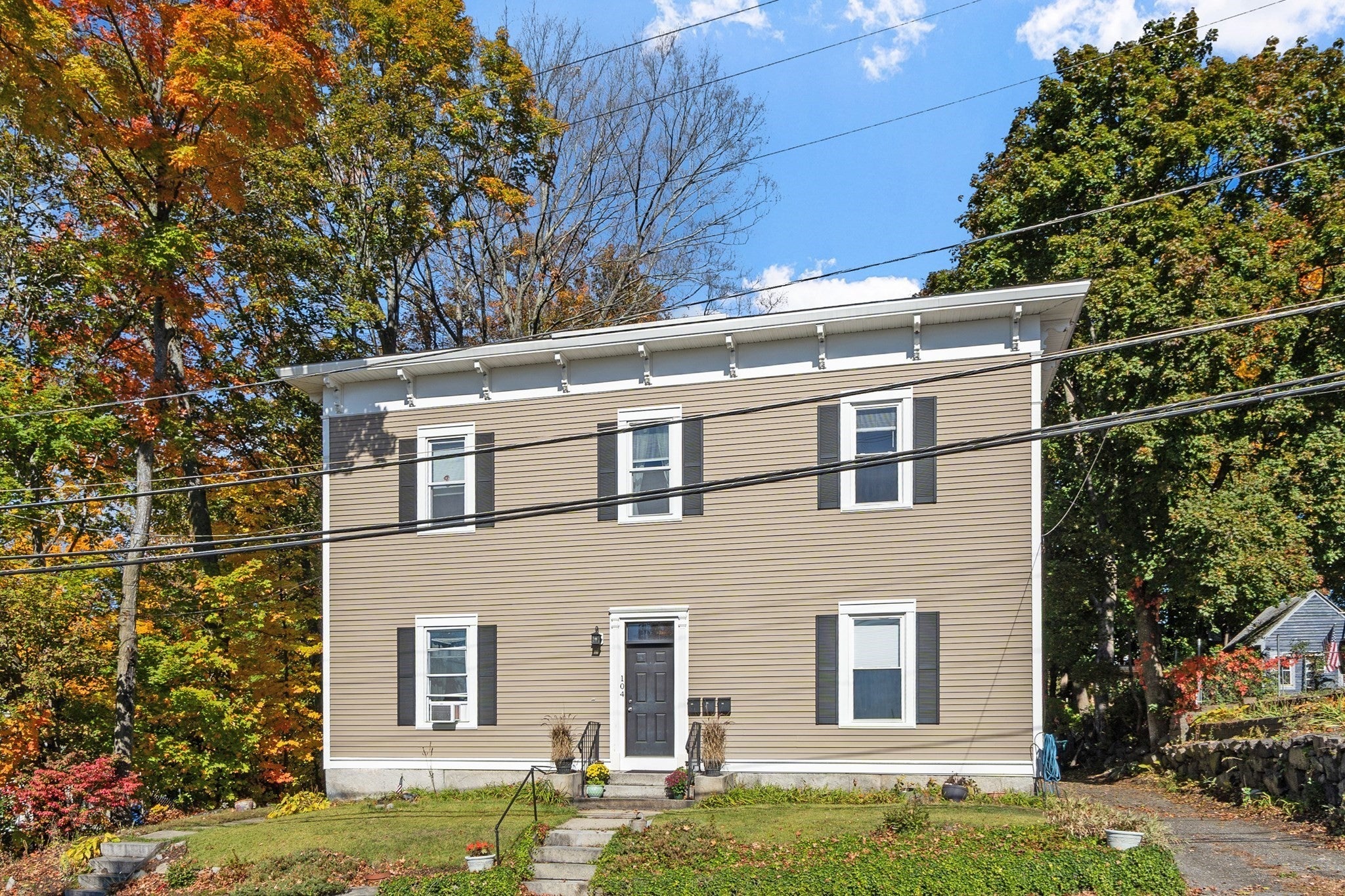 104 Tenth St #1R, Lowell, MA, 104 Tenth St #1R, Lowell, MA Photo #1