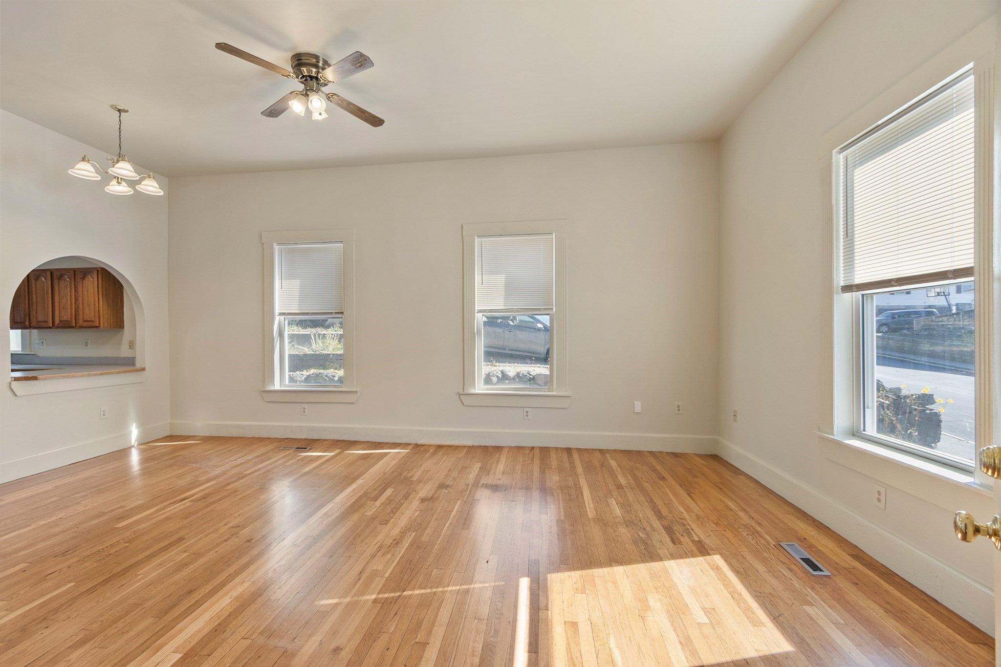 104 Tenth St #1R, Lowell, MA, 104 Tenth St #1R, Lowell, MA Photo #23