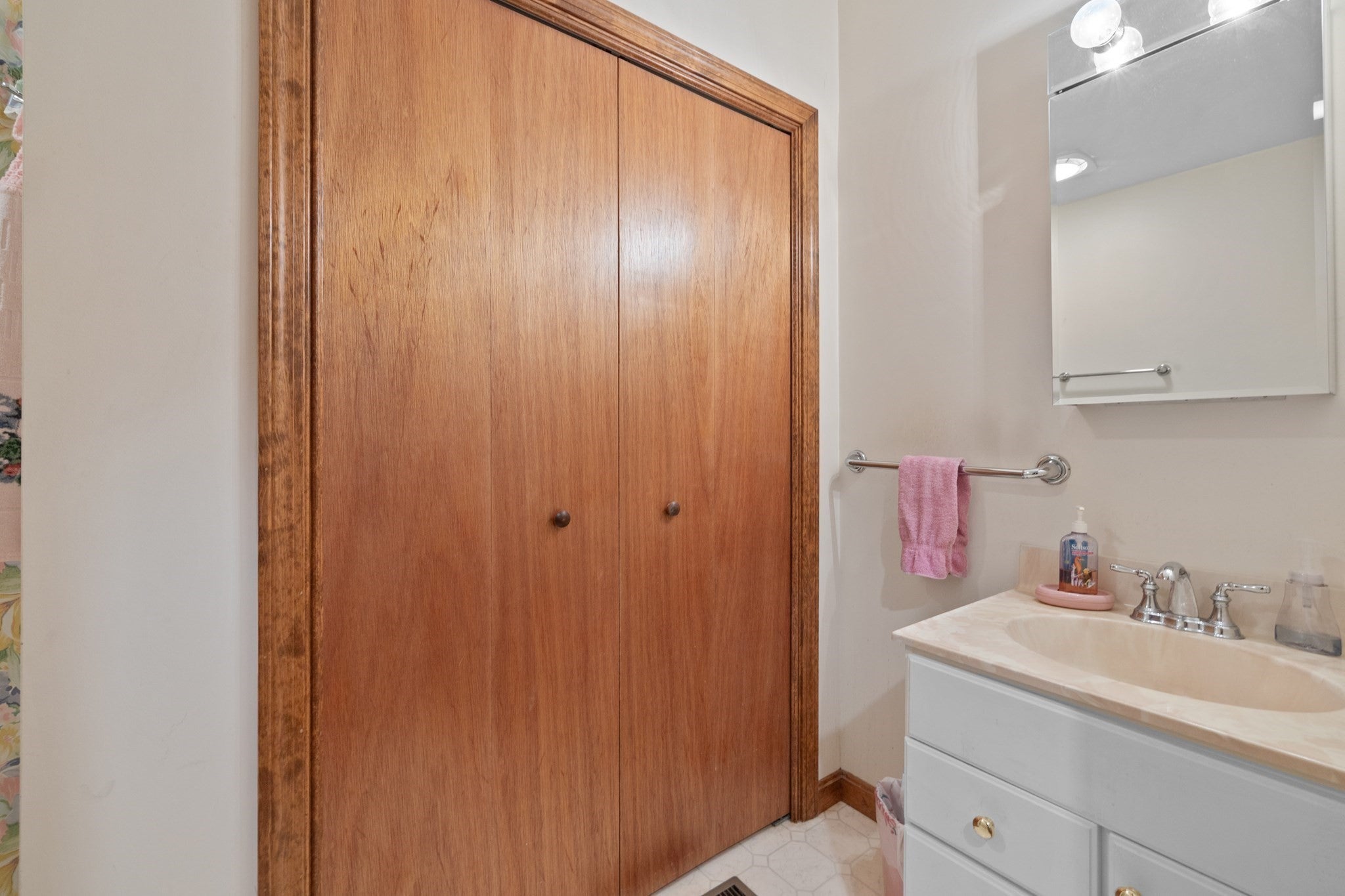 2 Tick Tock Way, East Bridgewater, MA Photo #18