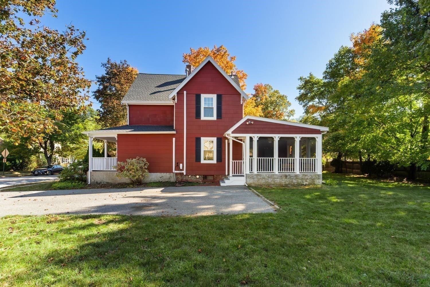 39 Forest St, Winchester, MA Photo #32