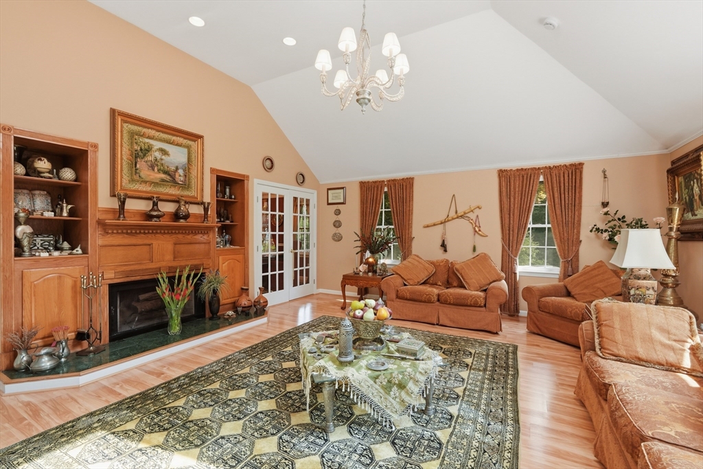 301 Winch St, Framingham, MA Photo #11