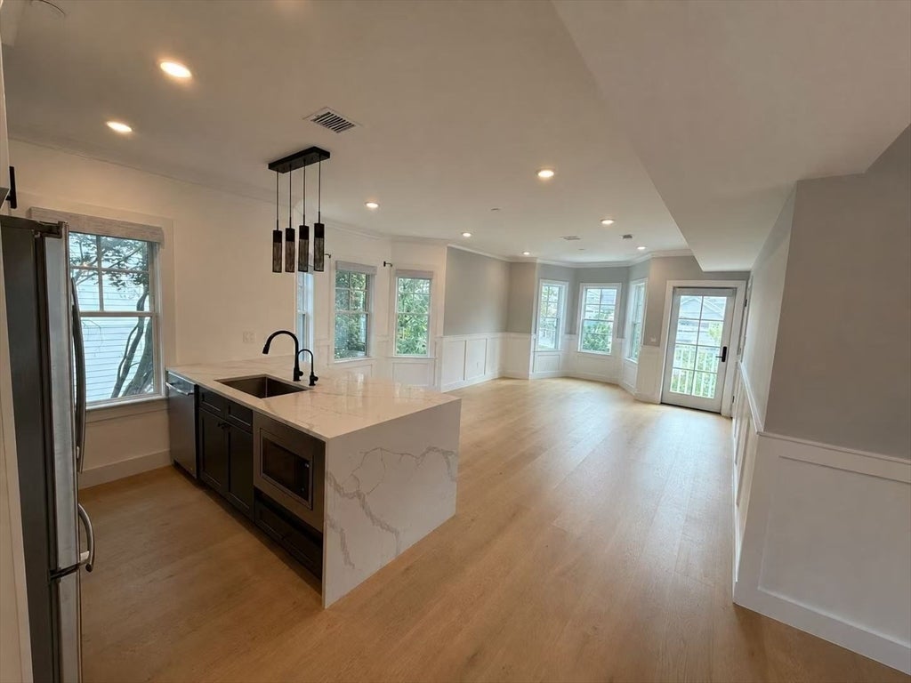 115 Beacon Street #C, Somerville, MA, 115 Beacon Street #C, Somerville, MA Photo #2