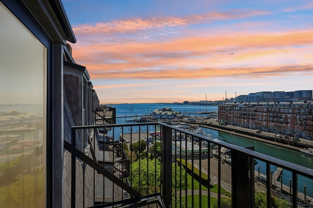 28-32 Atlantic Ave #628, Boston, MA Photo #24