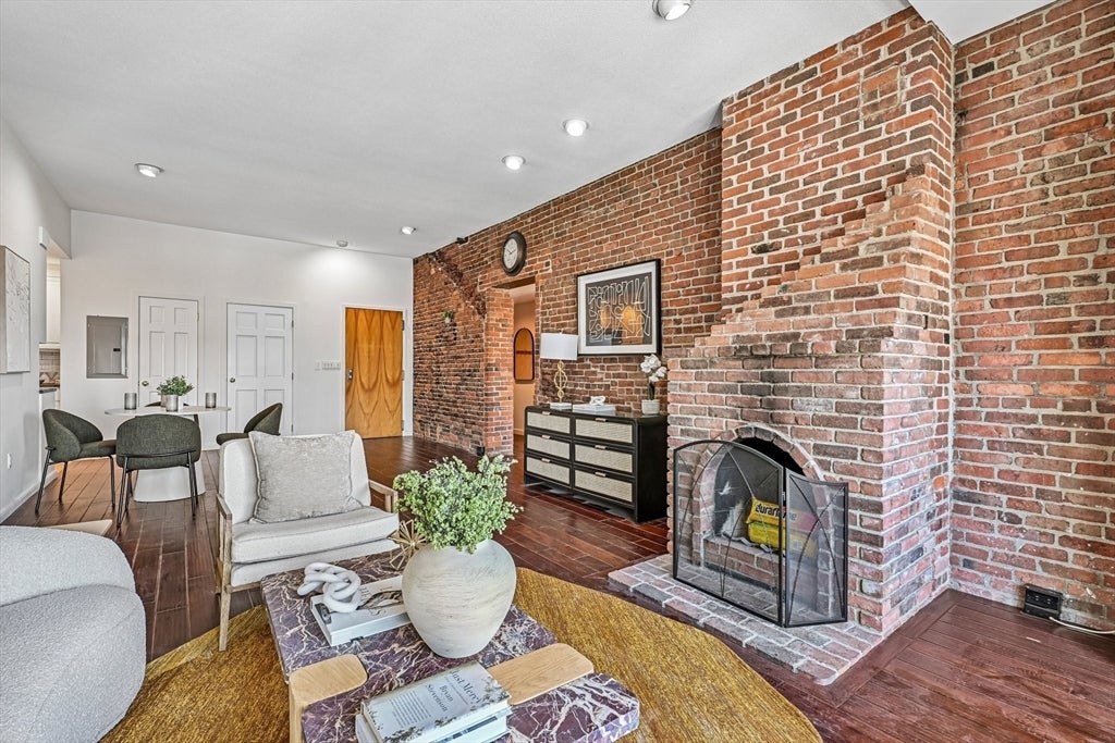 28-32 Atlantic Ave #628, Boston, MA Photo #4
