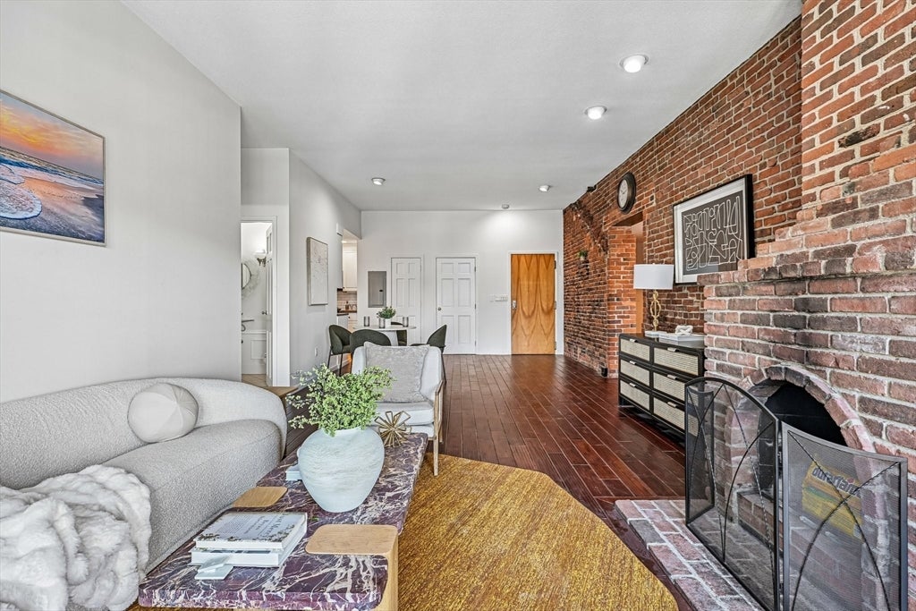 28-32 Atlantic Ave #628, Boston, MA Photo #5