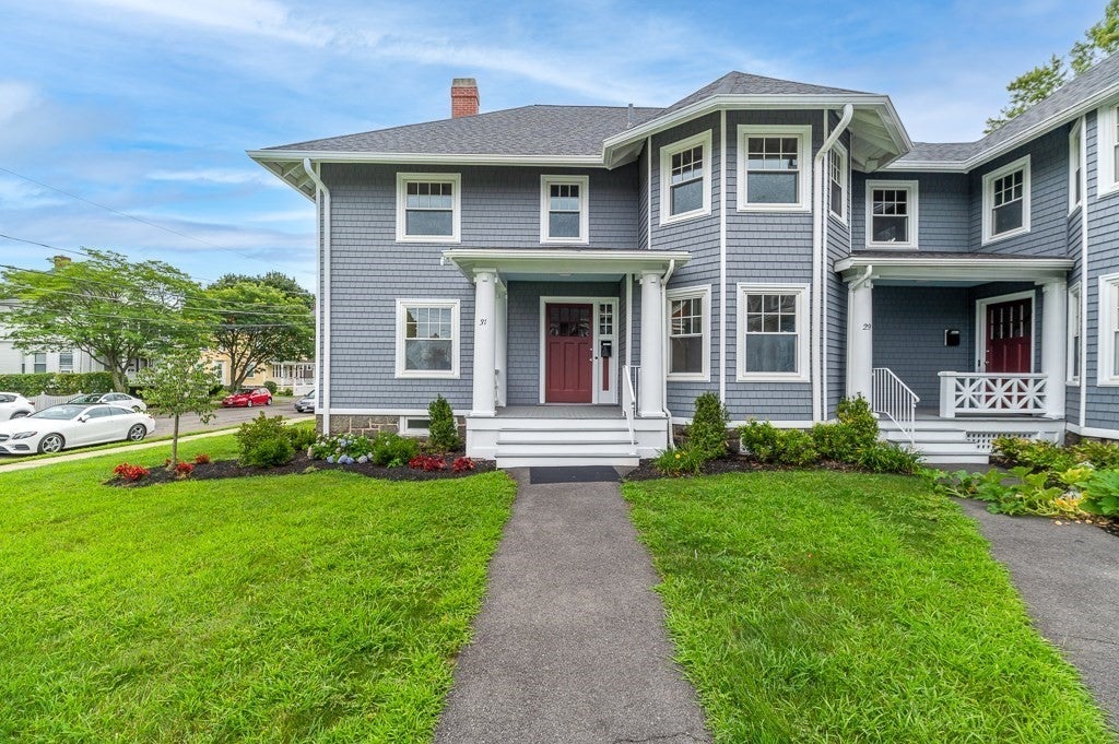 Photo of 19-33 Richardson Avenue, Wakefield, MA