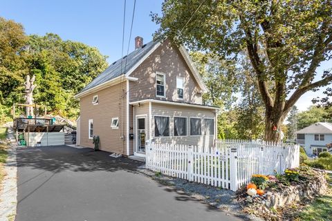 34 Corbin St Franklin MA 02038