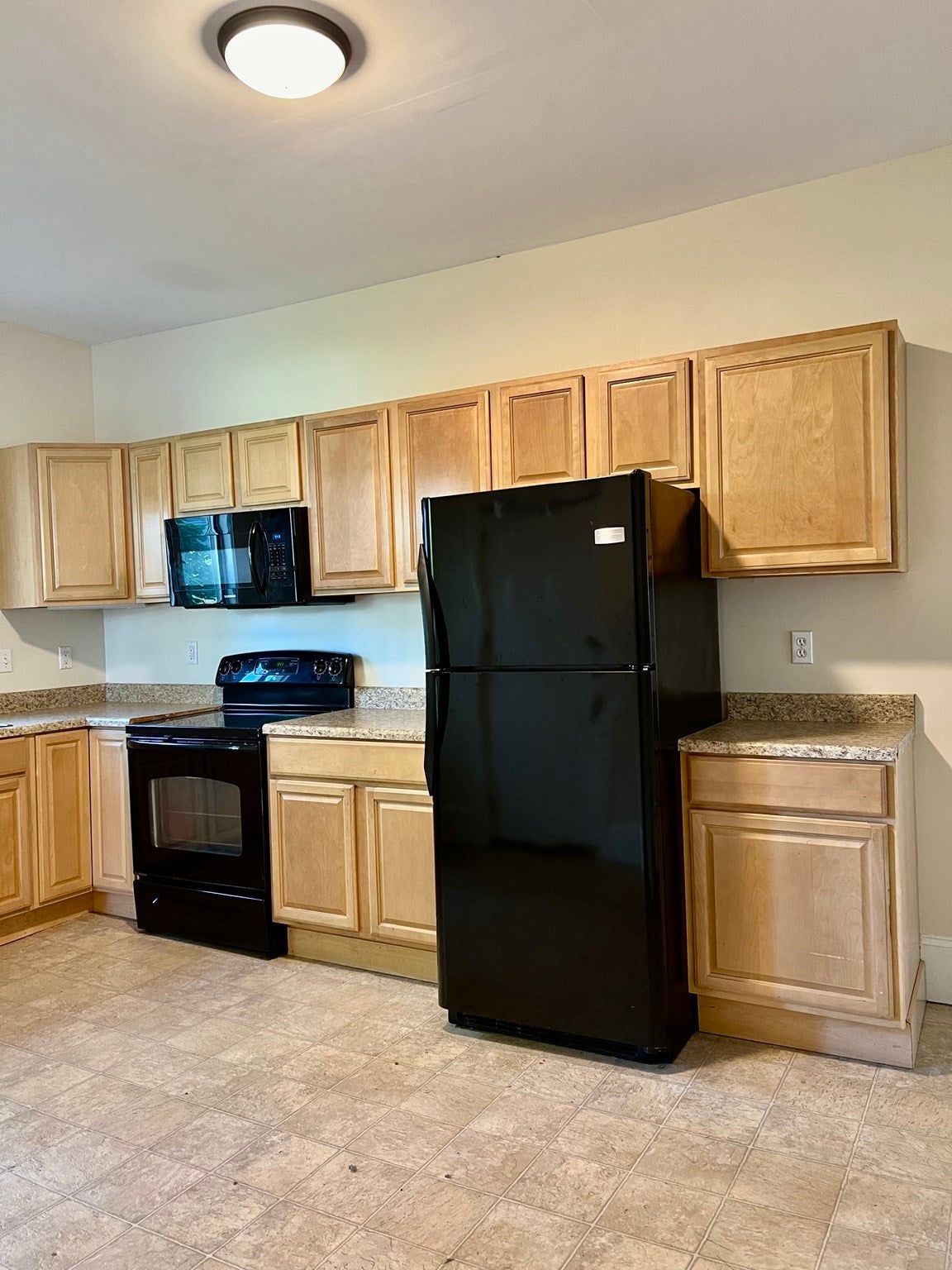26 Abbott Street, Beverly, MA Photo #12