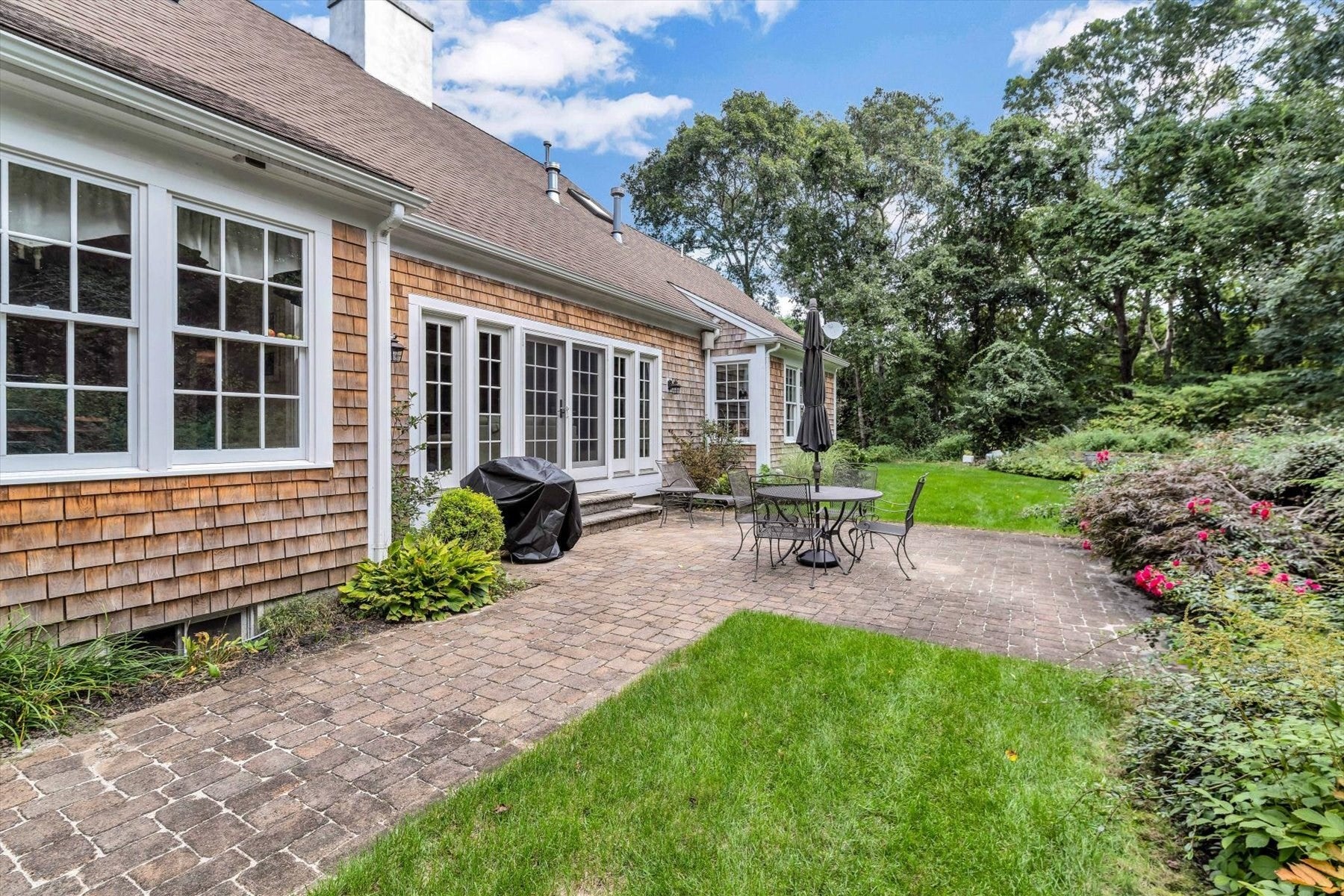 11 Manor Drive, Sandwich, MA Photo #3