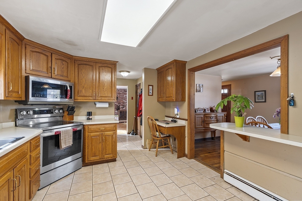 8 Clover Hill Drive