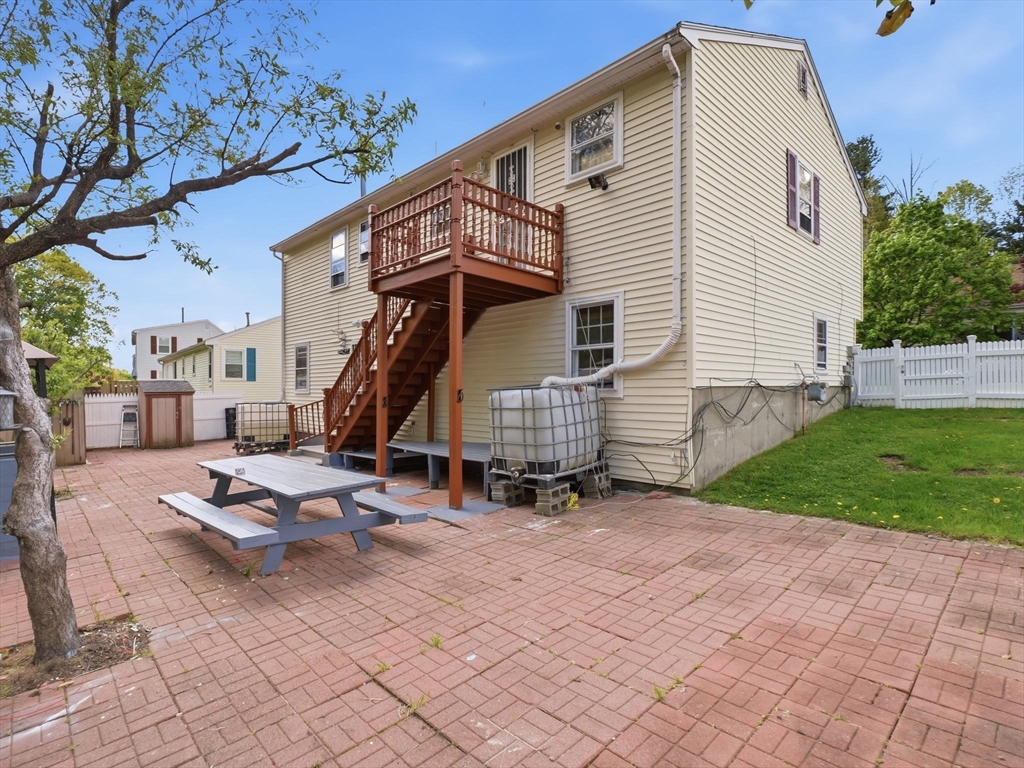 30 Parsons Hill Dr