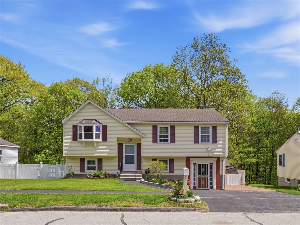 30 Parsons Hill Dr
