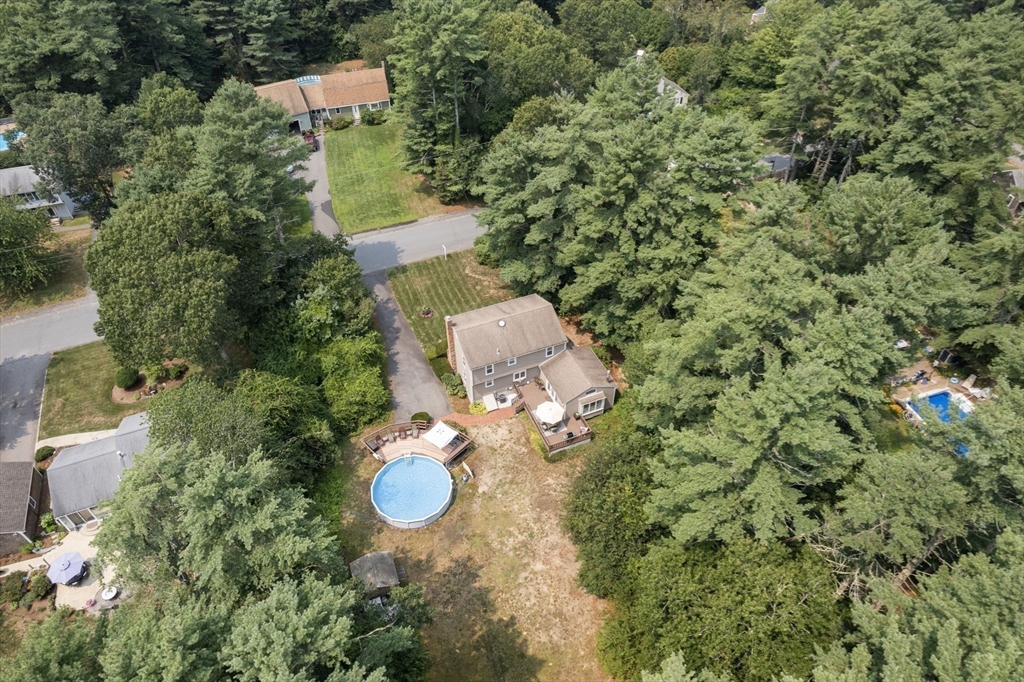 23 Williams Dr