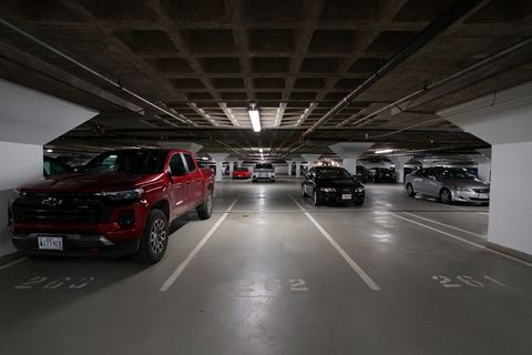 2 Hawthorne Place Pkg 262 Boston MA 02114