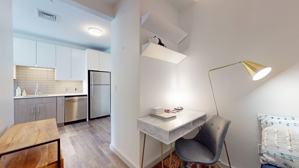 180 Telford St 509