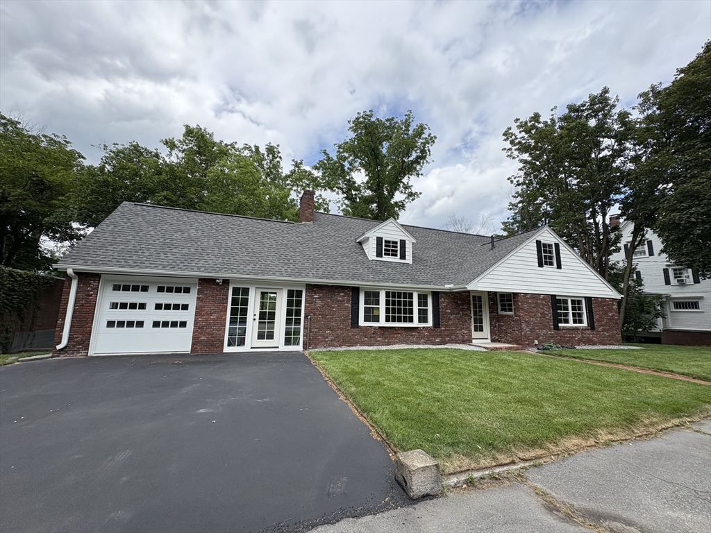318 Andover Street