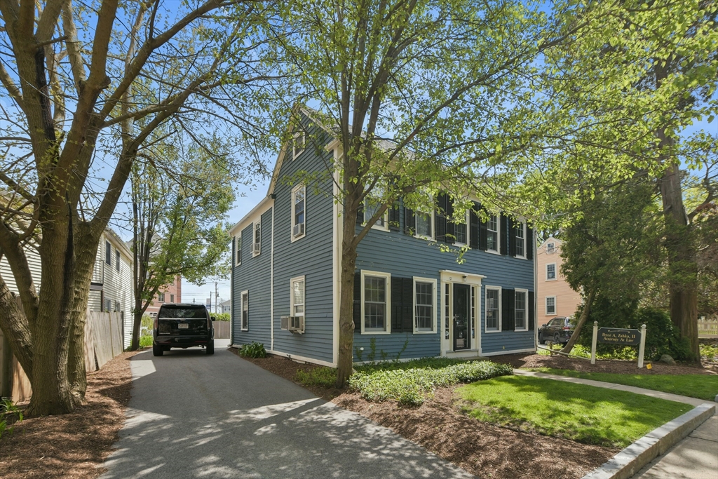 12 School St