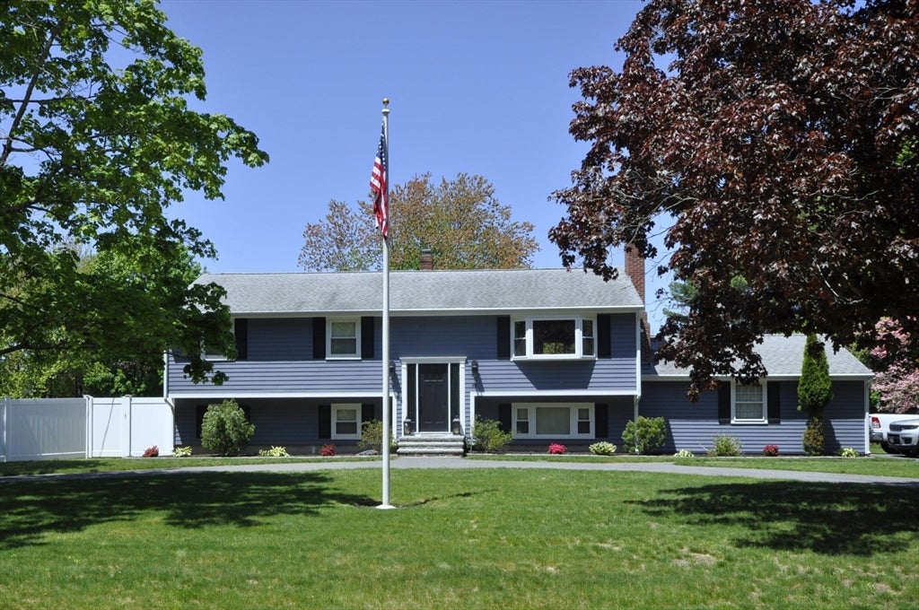 46 Bridle Rd