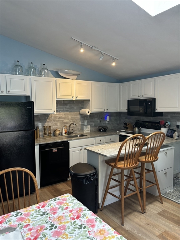 70 Cape Dr 14D