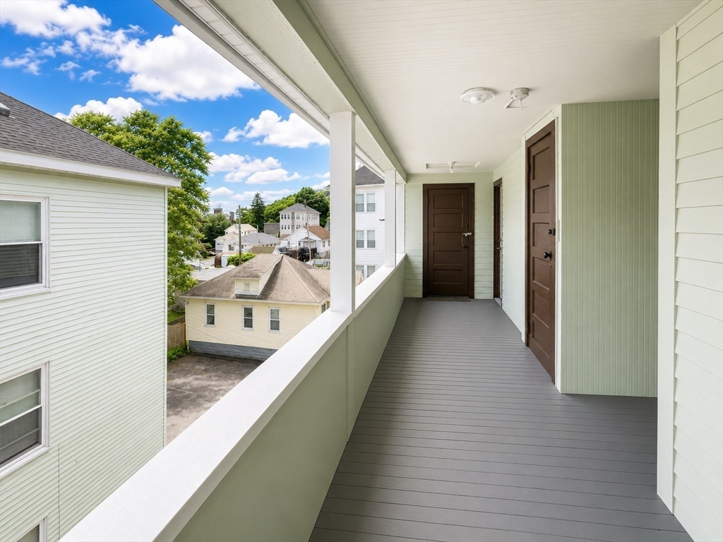 Picture for the property 73538581, 12 beds, 6 baths