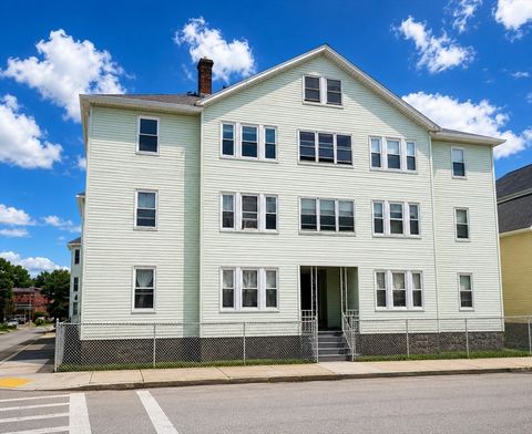 Photo of 18 Caprera Rd, Worcester, MA 01604 (MLS # 73538581)