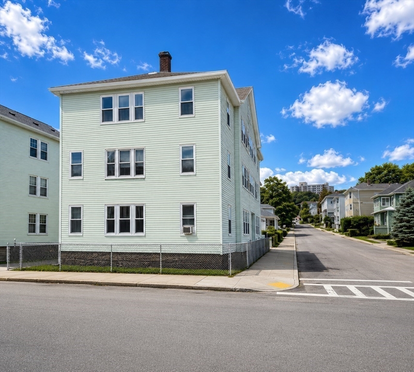 18 Caprera Rd