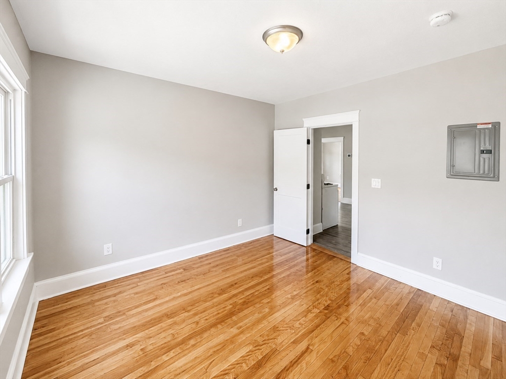 Picture for the property 73538581, 12 beds, 6 baths