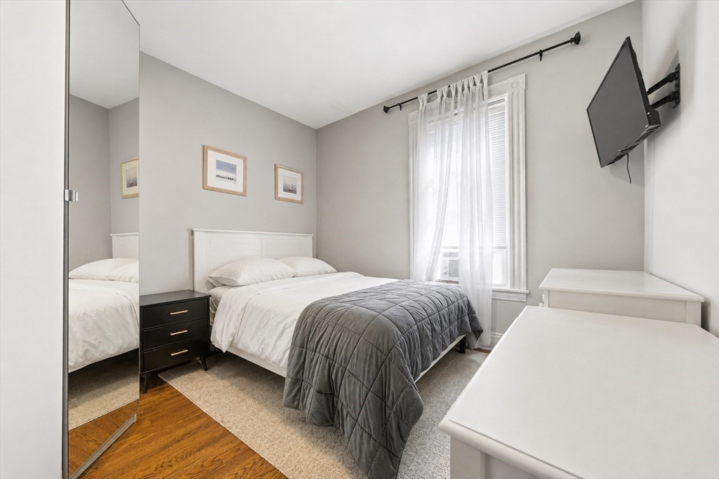 165 Emerson St, Boston, MA Photo #27