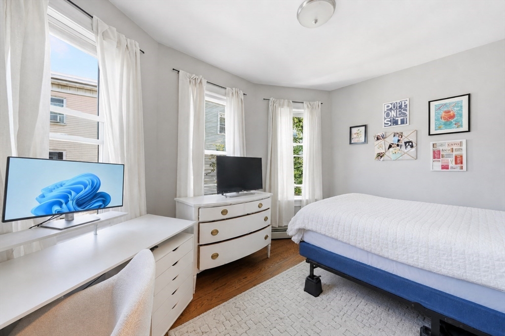 165 Emerson St, Boston, MA Photo #25