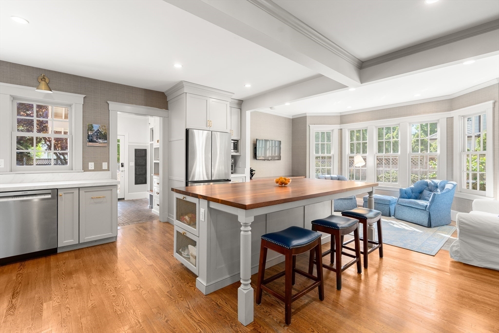 47 Yale Street, Winchester, MA, 47 Yale Street, Winchester, MA Photo #8