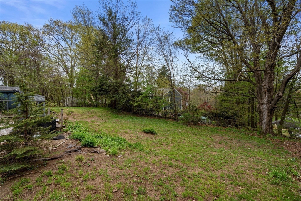 16 Oxford St, West Boylston, MA Photo #22