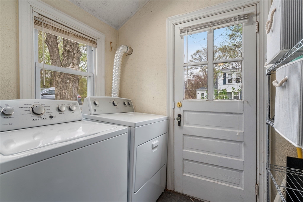 16 Oxford St, West Boylston, MA Photo #17