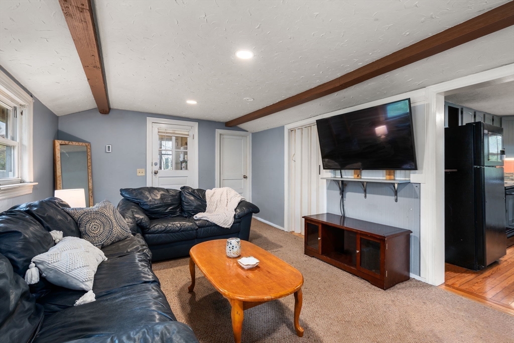16 Oxford St, West Boylston, MA Photo #10
