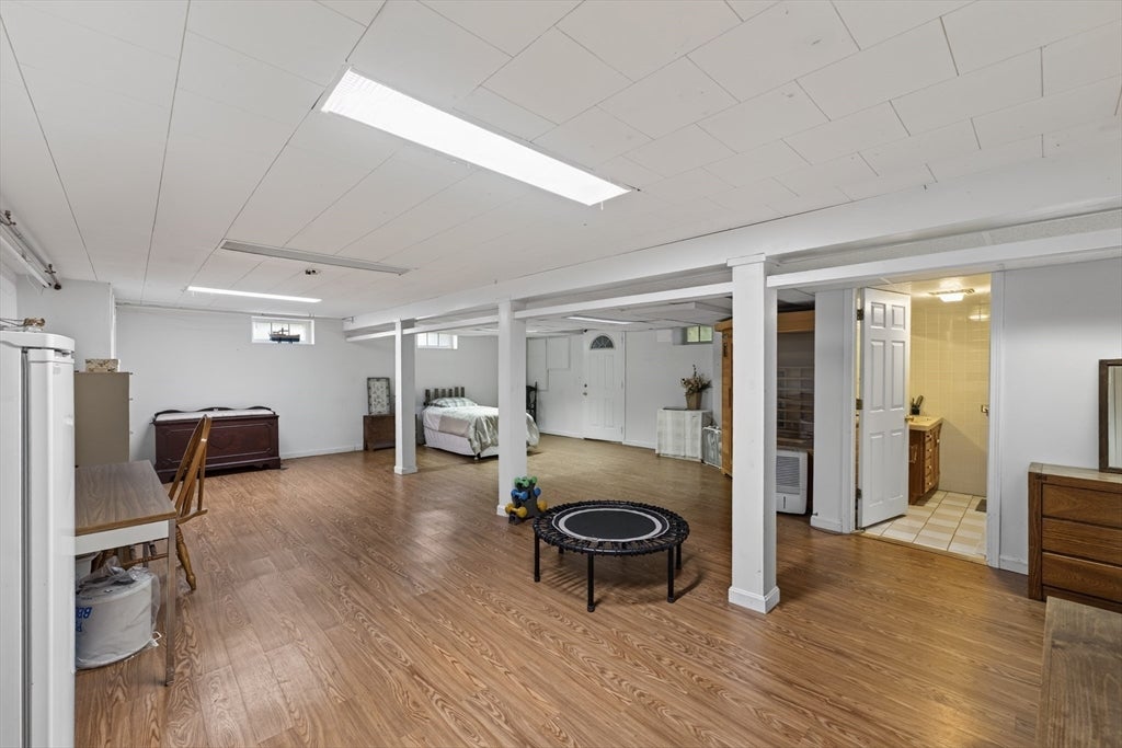 61 Highland Avenue, Dartmouth, MA Photo #17