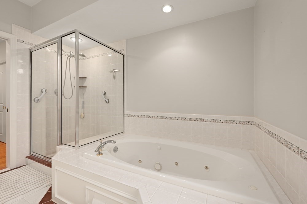 16 Hawkins Pond Lane, Salem, NH Photo #31