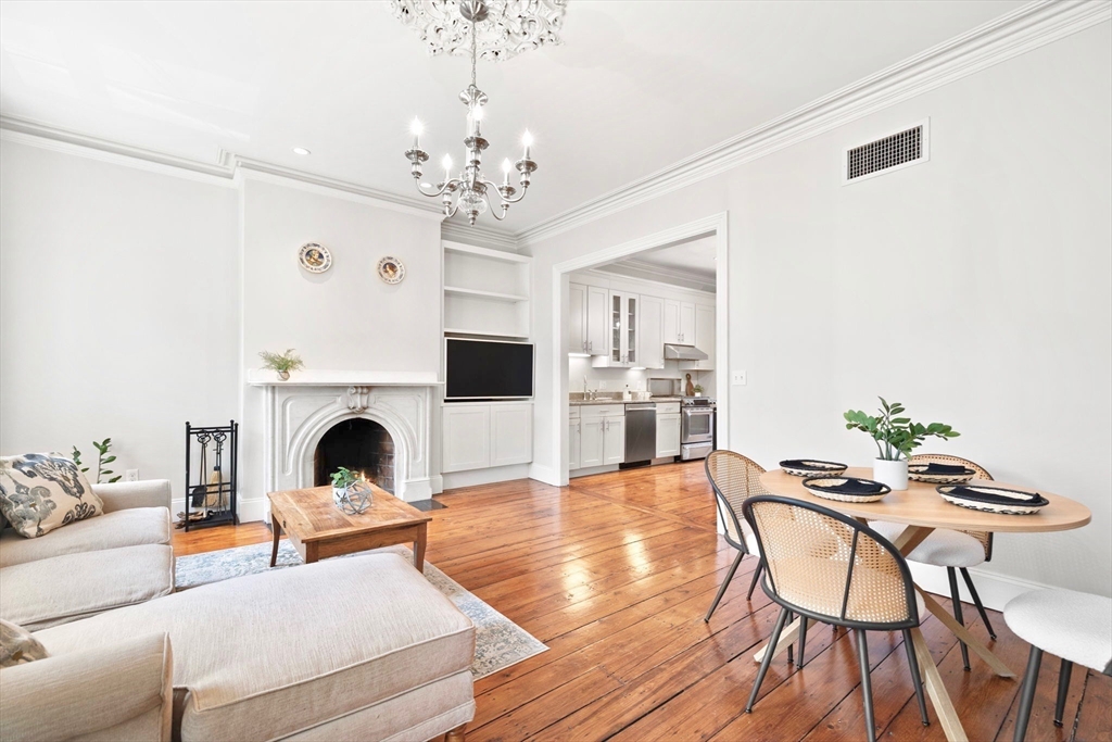 24 Oak St 2