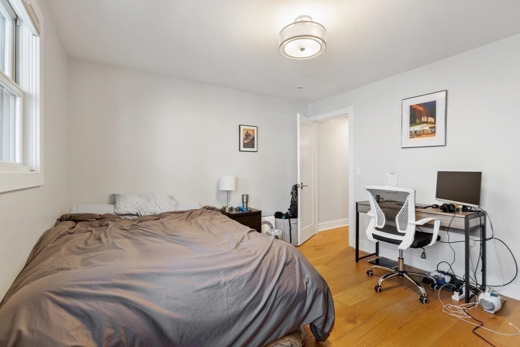 386 Windsor St #1, Cambridge, MA Photo #12