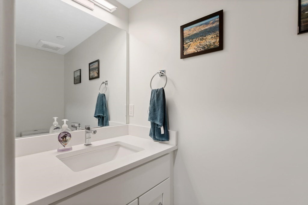 386 Windsor St #1, Cambridge, MA Photo #7