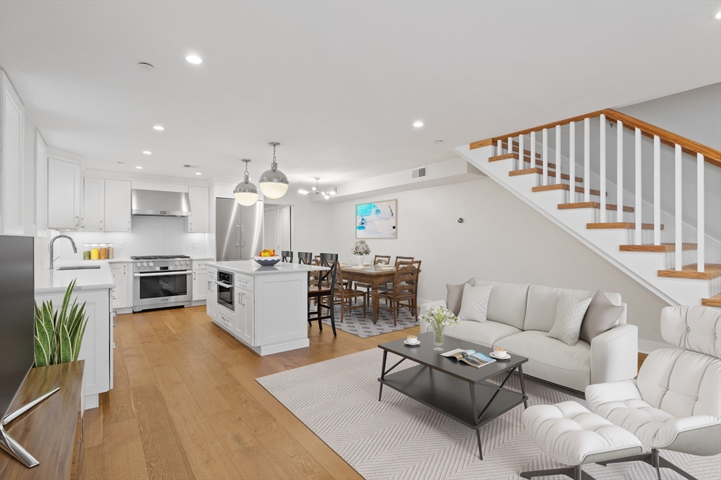 386 Windsor St #1, Cambridge, MA Photo #1
