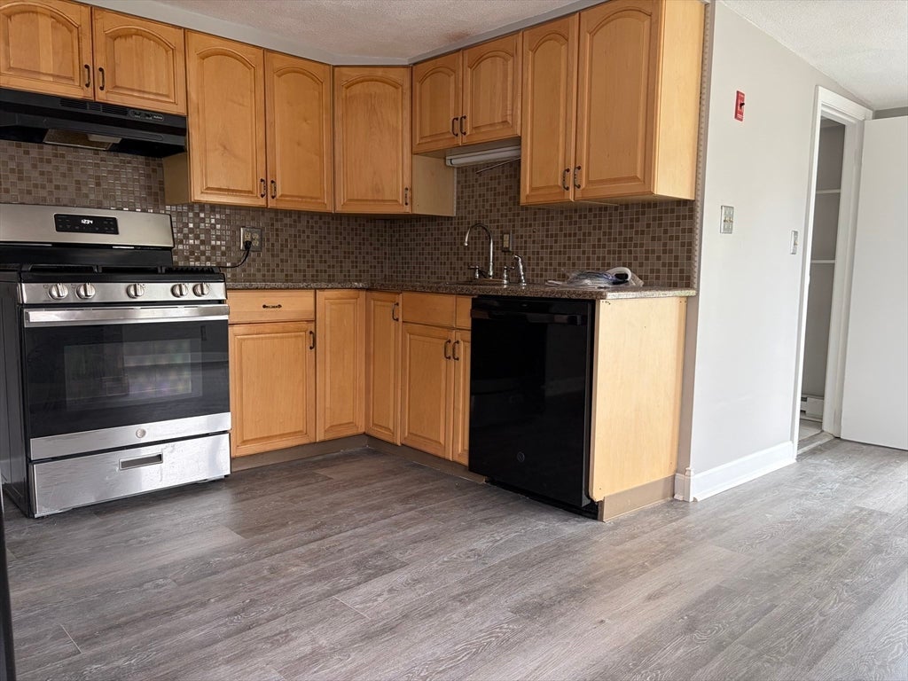 22 Emerson Street #22, Stoneham, MA Photo #3