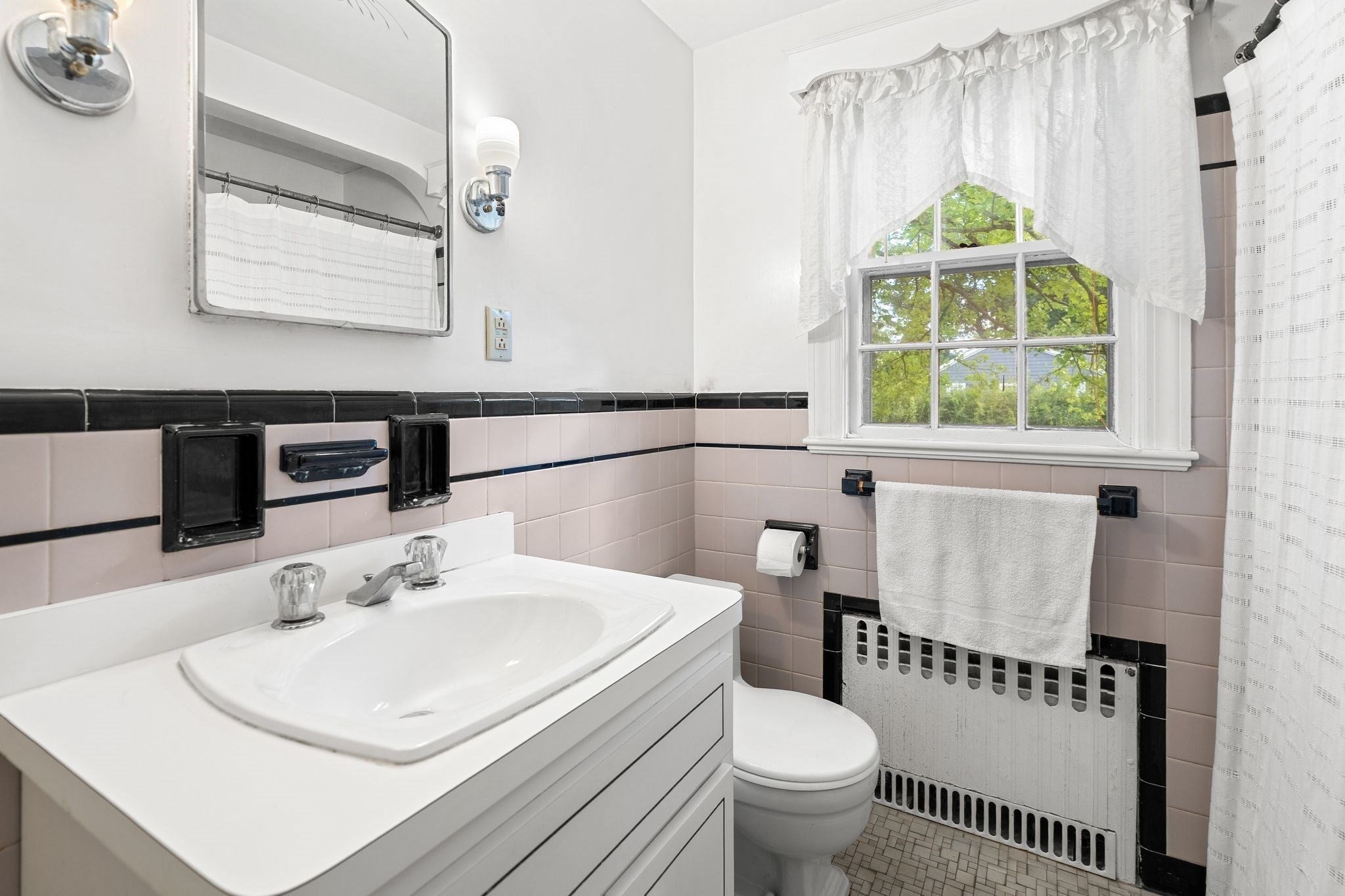 140 Wilson St, Brockton, MA, 140 Wilson St, Brockton, MA Photo #25