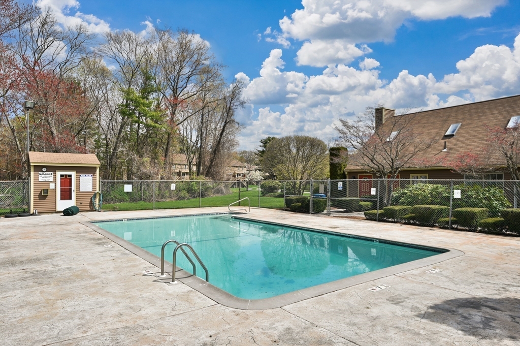 152 Heritage Drive #152, Tewksbury, MA Photo #35