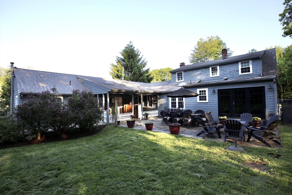 86 Taunton St