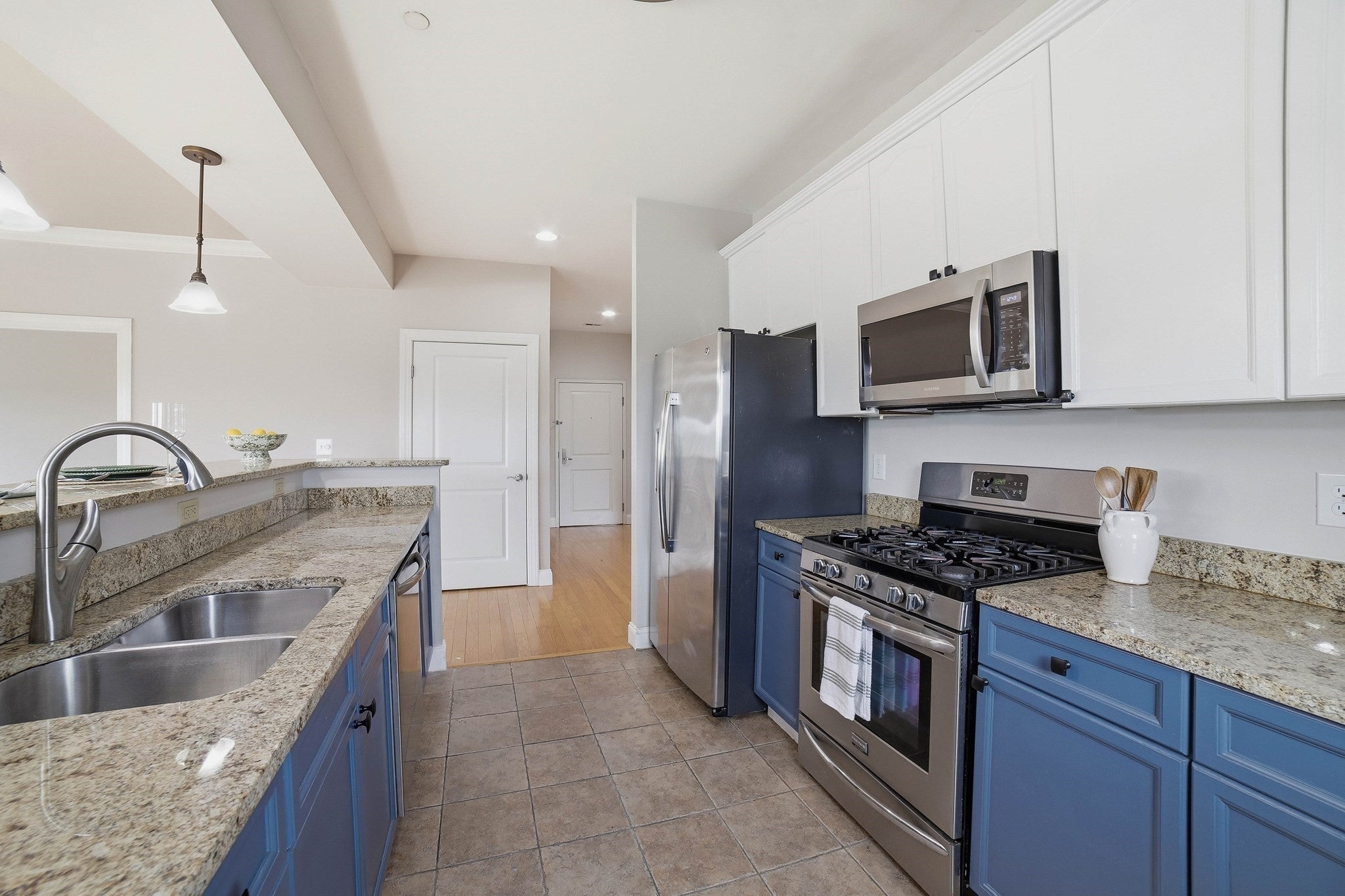 527 Pawtucket Blvd #608, Lowell, MA Photo #1